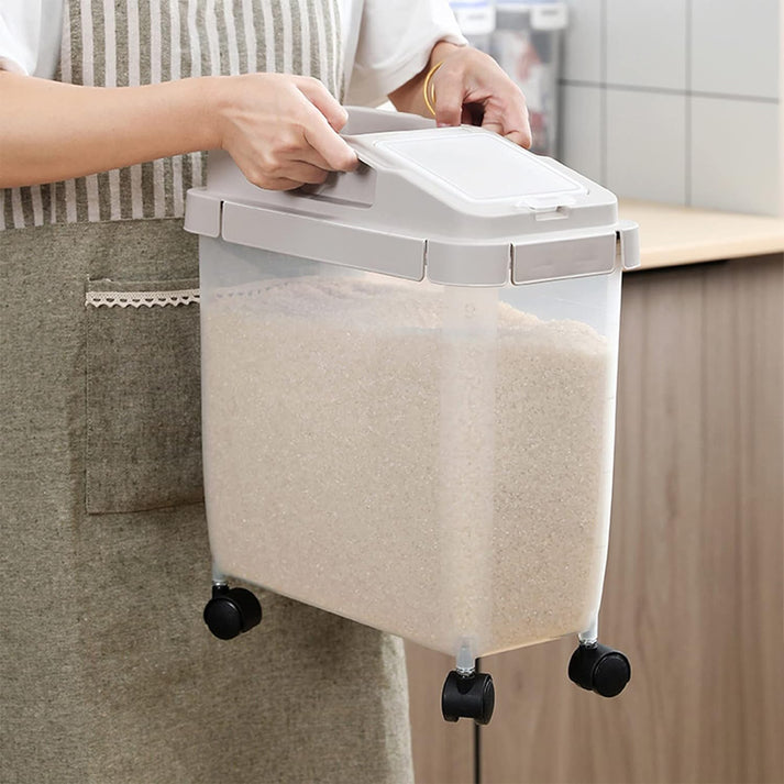 Portable Rice Container with Measuring Cup