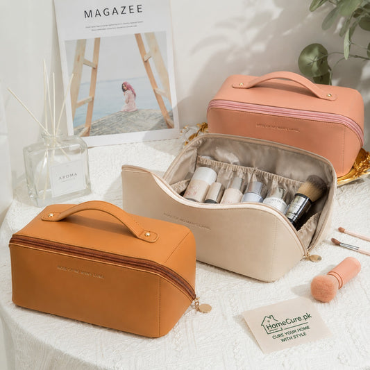 Large Travel Cosmetic Leather Bag For Women Makeup Organizer