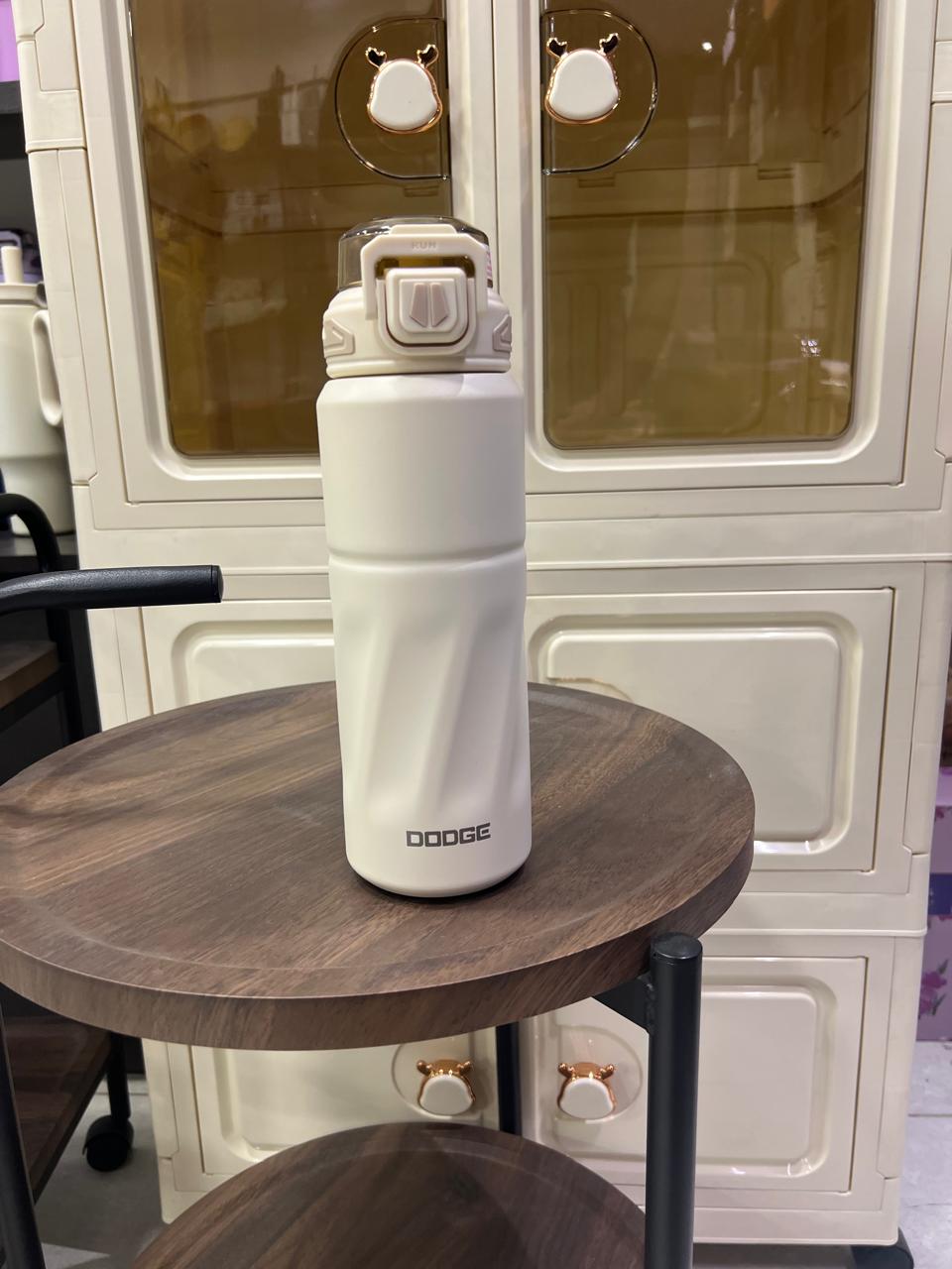 Dodge 820ml Thermos Bottle | Cream White