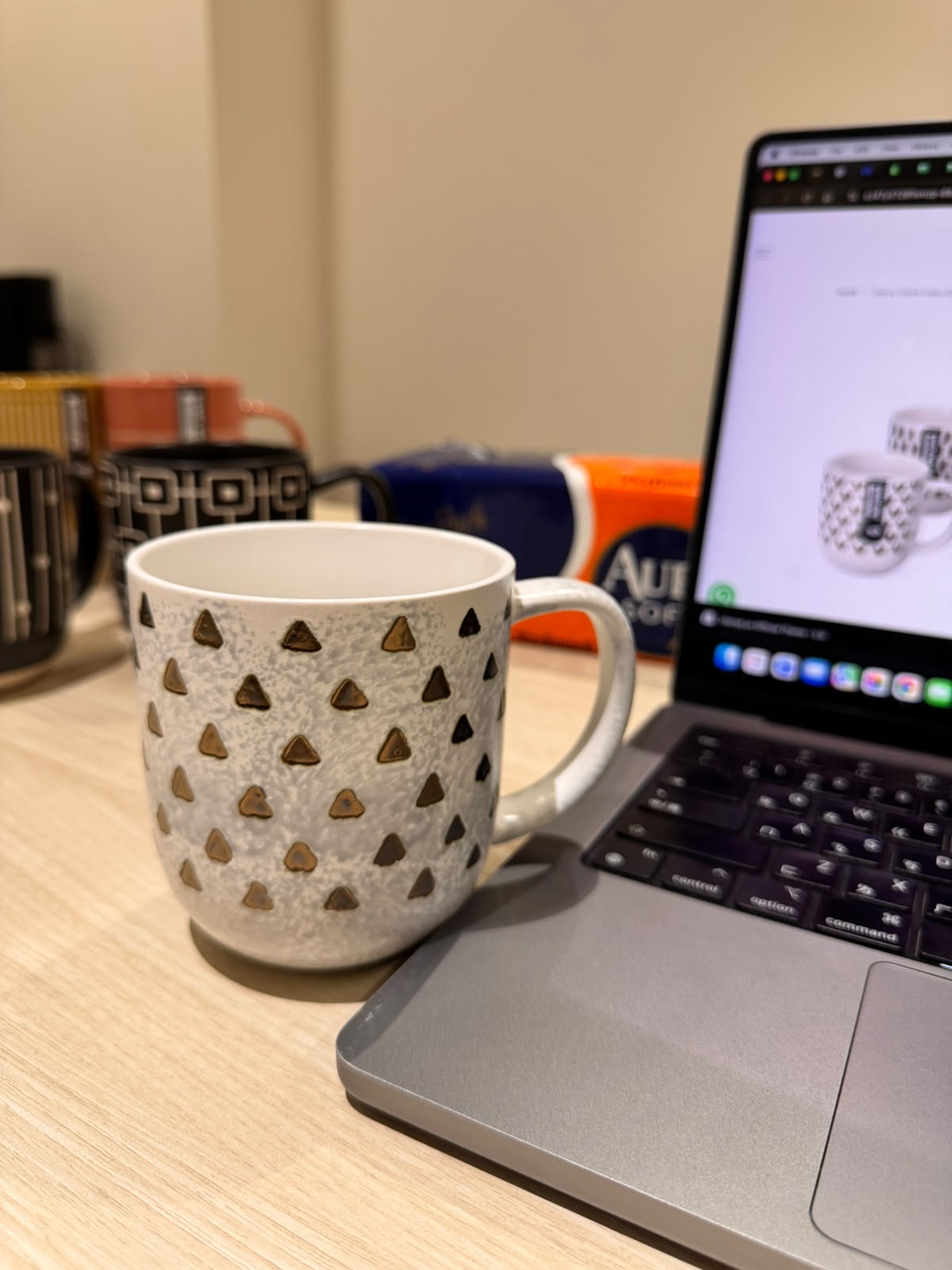 Danny Home Polka-Dot Tea Mugs