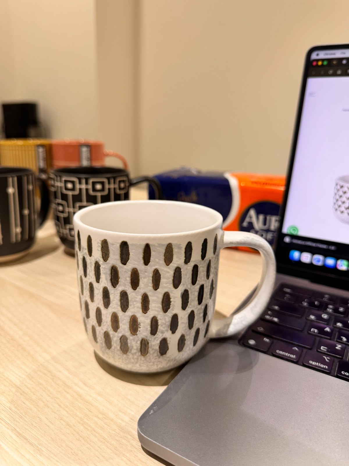 Danny Home Polka-Dot Tea Mugs